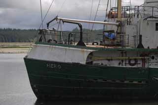 the stern as seen from the workboat